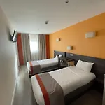 Hotel Valpré Écully