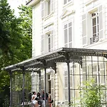 Valpré Hotel 3*